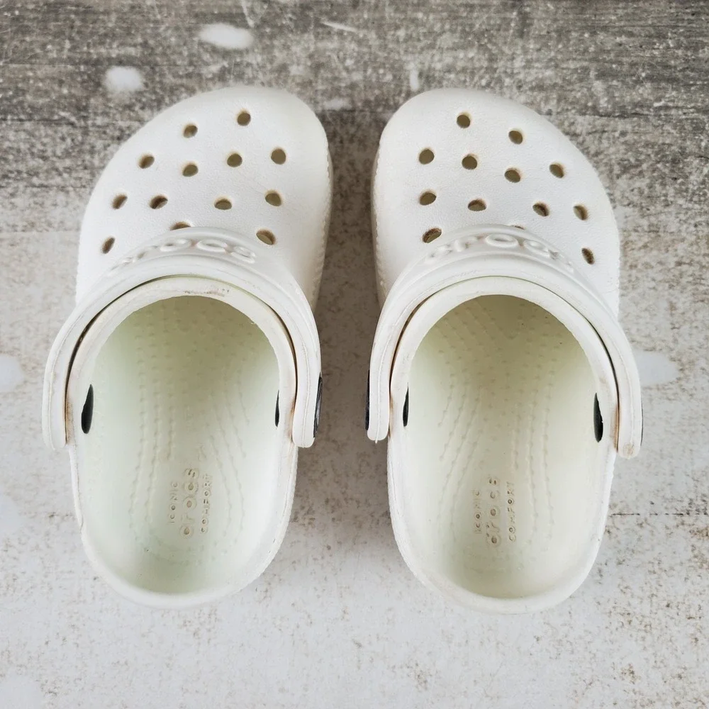 Crocs Classic Clogs Kids Sz 5 C5 White Ankle Strap Round Toe Slingback Shoes